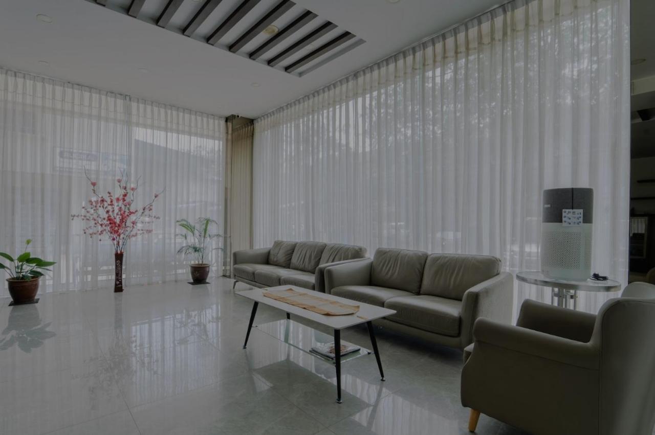Osaka Hotel Batam Nagoja Zewnętrze zdjęcie